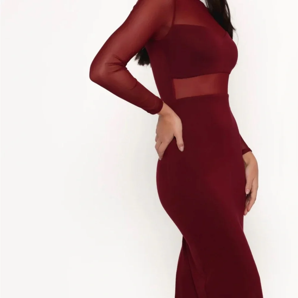 FARROW LONG SLEEVEMIDI
DRESS - WINE - Picture 8 of 8